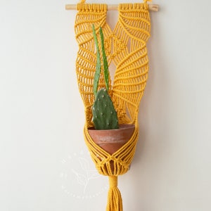 Large macrame plant hanger Hanging planter Boho wall decor Wall planter Hanging plant decor Plant holder indoor, Plant lover gifts Style A