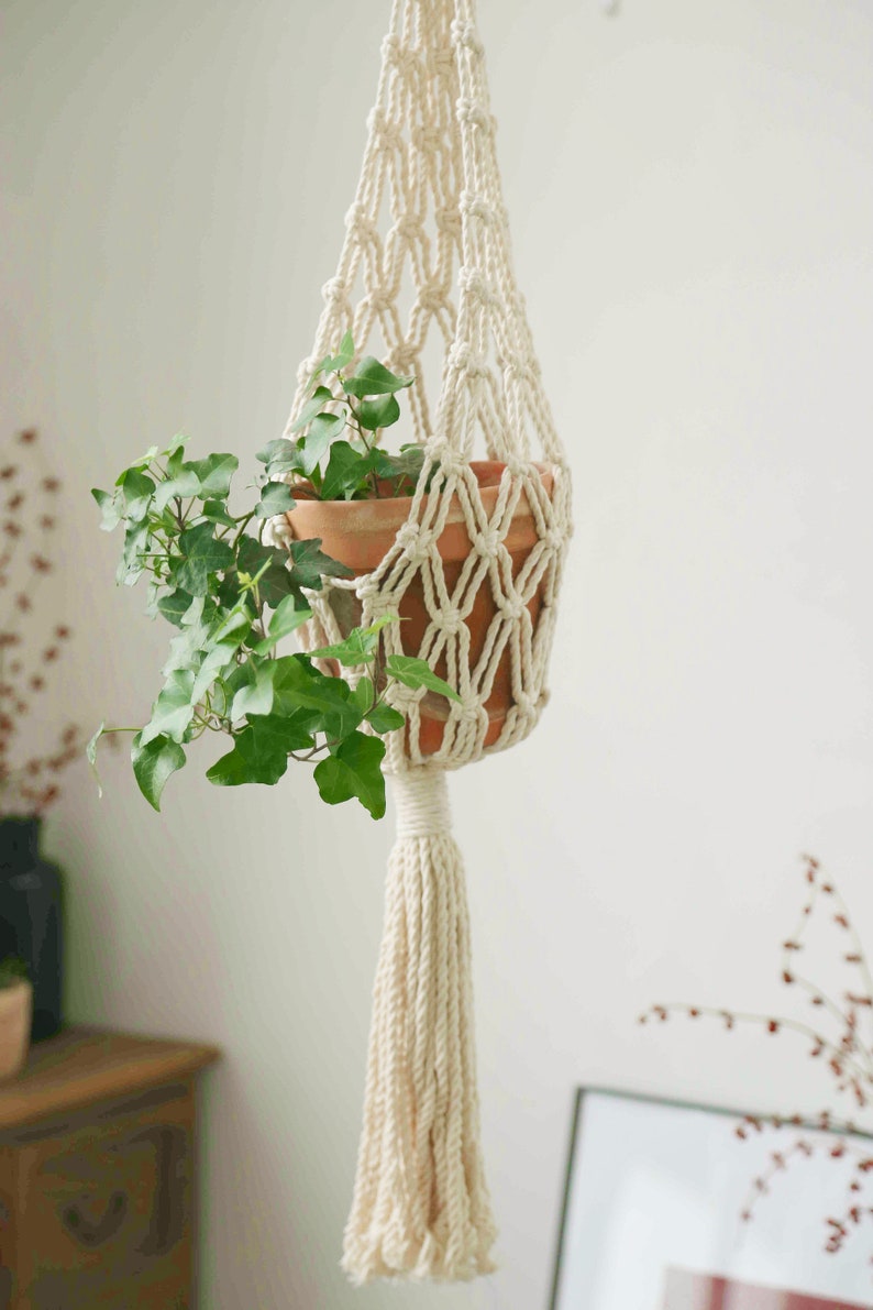 Macrame plant hanger Indoor garden decor Large hanging planter Plant holder Pot Hanger Hanging basket, Wall planters, Plant lover gift image 9