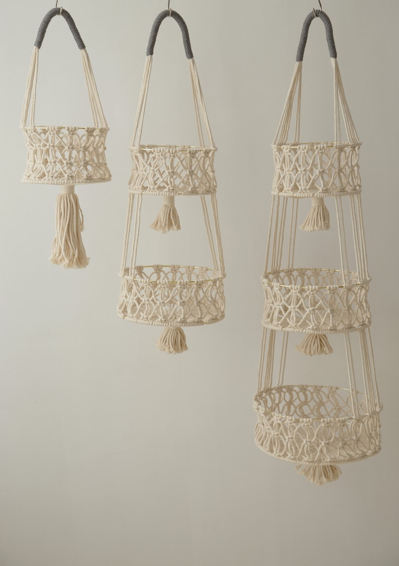 Hanging fruit basket Fruit hammock Macrame hanging basket Produce storage Rope plant hanger Toy storage, obstkorb hängend, Boho kitchen image 2