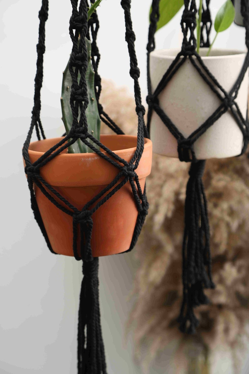 Black Macrame Plant Hanger Rope Hanging Planter for Indoor Plants Crochet Ceiling or Window Planter Pot Holder Simple Boho Plant lover gifts imagem 8