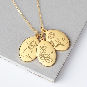 Grandkids Birth Flower Necklace, Personalized Mothers  Necklace, Mothers Necklace With Kids Names, Gigi Necklace, Gift For Mom From Daughter