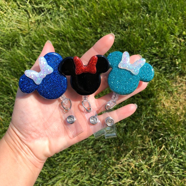 Badge Reel Disney - Minnie Mouse Inspired | nurse | teacher | Disney | Disney World | Disneyland | badge clip