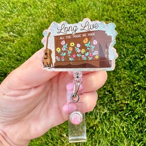 Surprise Songs Badge Reel: Piano & Guitar Badge Clip