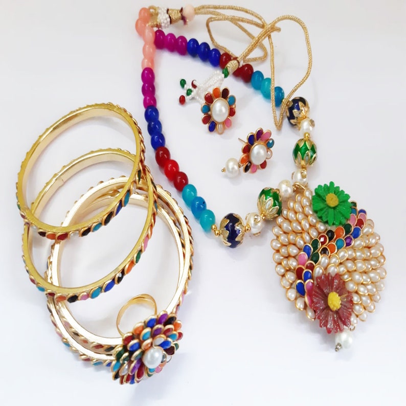 work wear Handmade Jewellery Stylish New Collection Ideal for Evening wear party wear Necklace Set For Girls