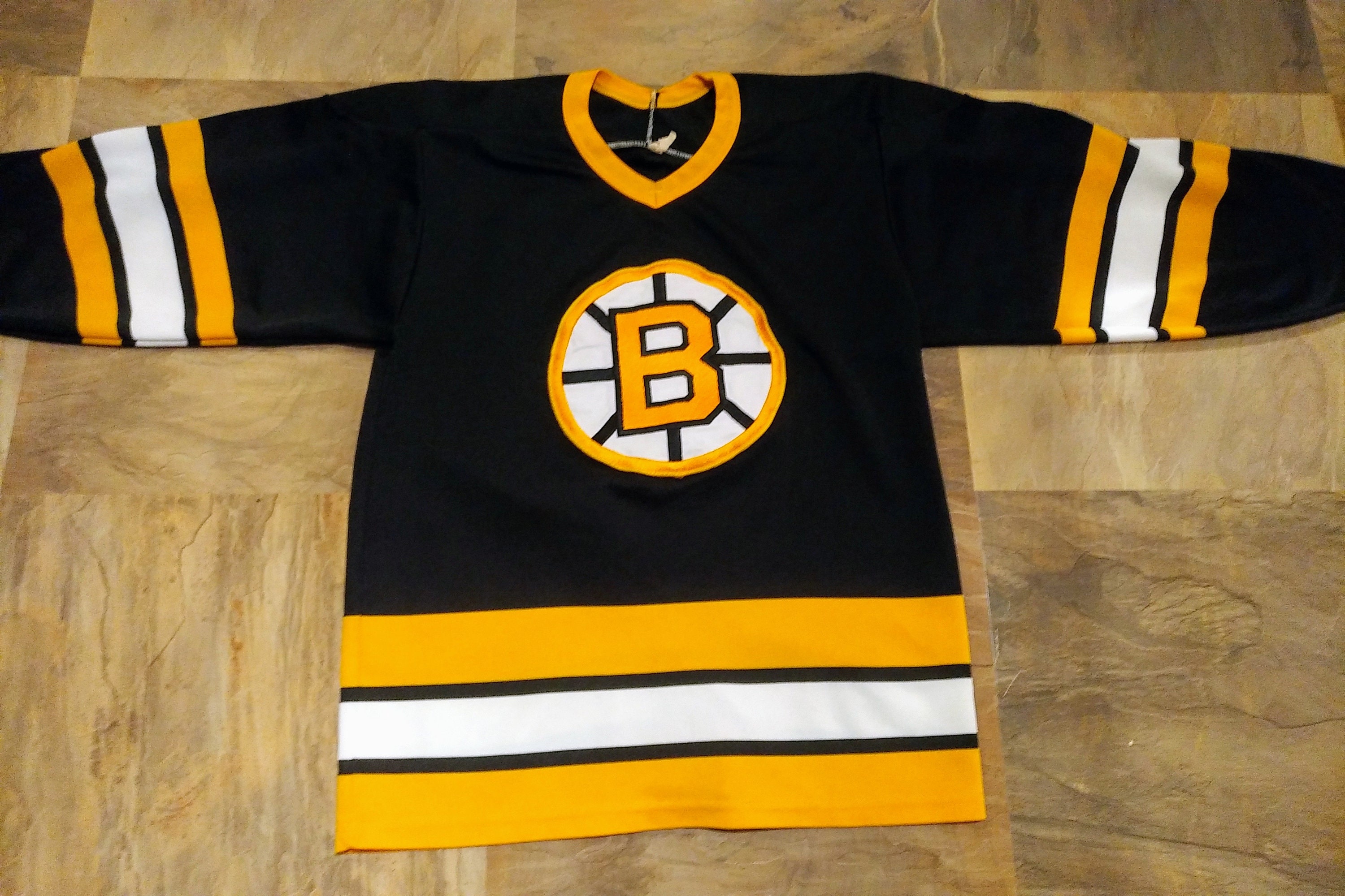 Vintage 90s Boston Bruins Jersey Men