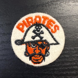 Vintage 70s Pittsburgh Pirates Patch, extremely rare