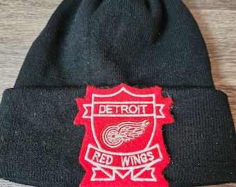 Vintage Detroit Red Wings patch winter hat