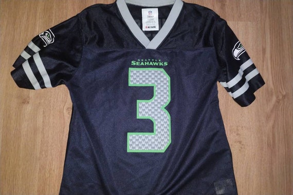russell wilson jersey youth large