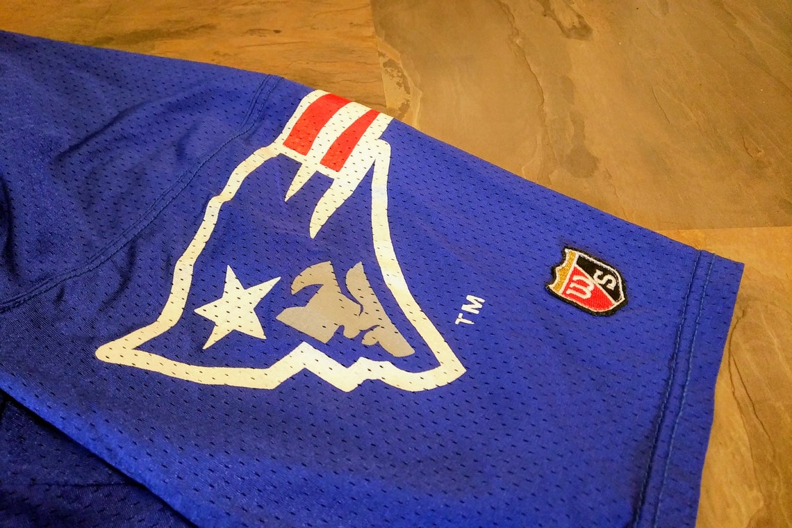 Rare Vintage 90s New England Patriots jersey Men's L Etsy