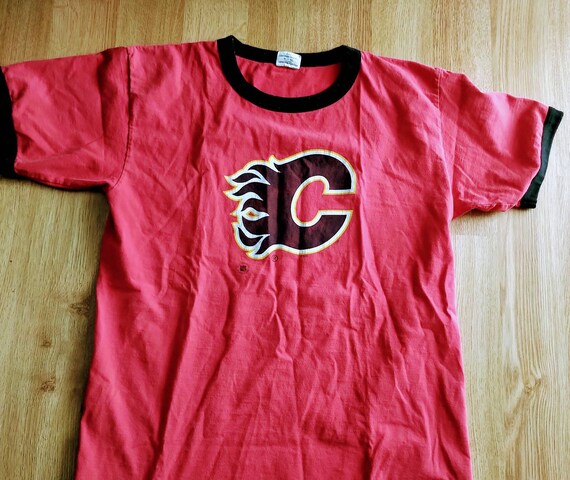 calgary flames t shirt