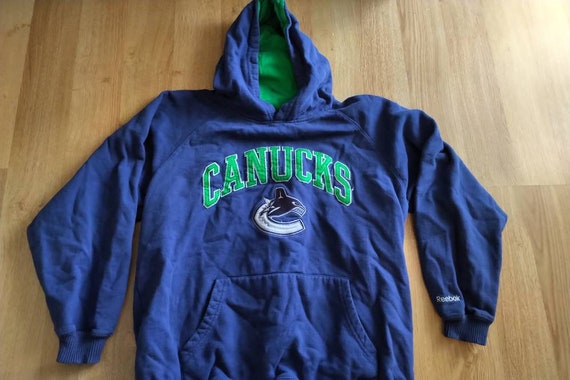 canucks sweater