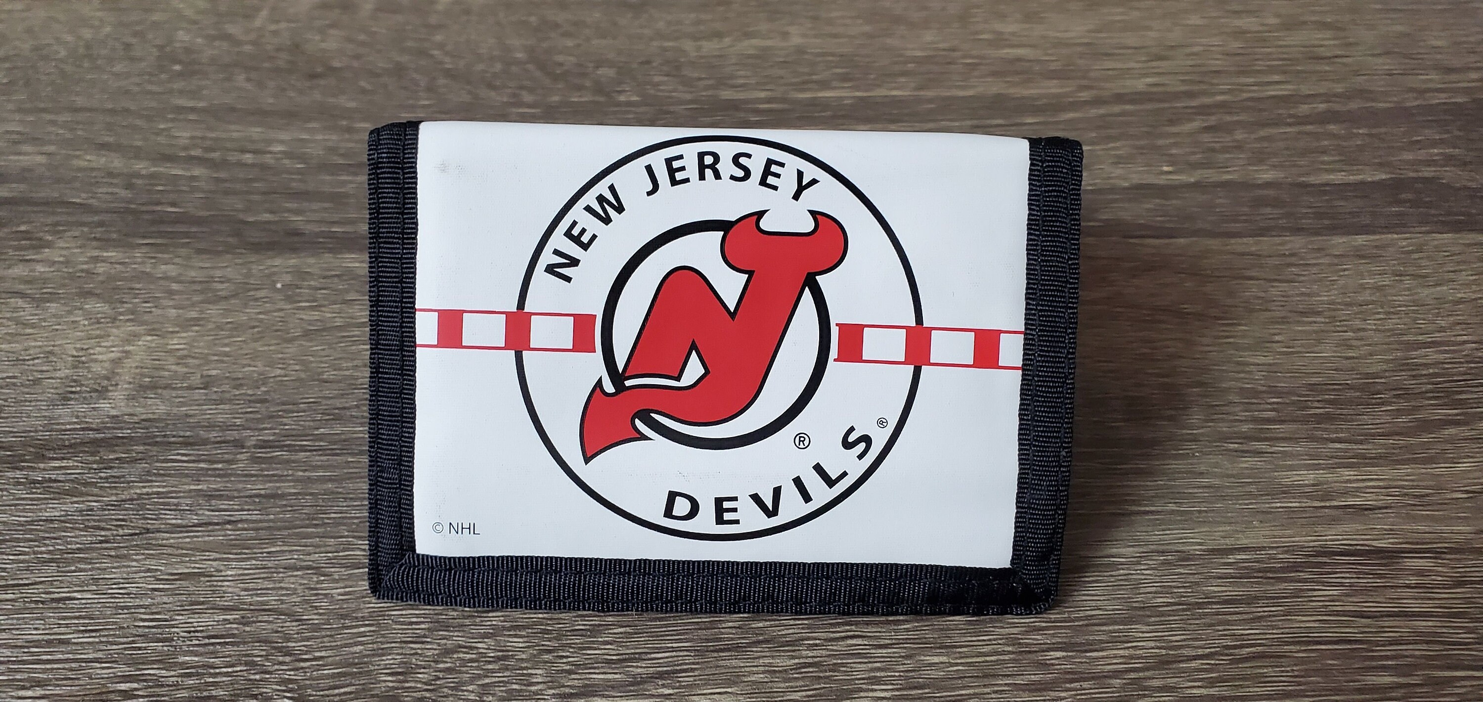 NHL Spinner Keychain - New Jersey Devils