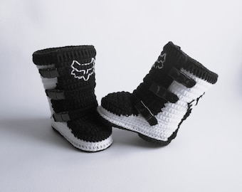Baby motocross boots. Crochet cotton boots for motorbike. High boots biker. Size 10cm. Racing baby shoes. Newborn boots for bike.