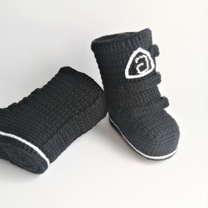 Off-road motorcycle boots for newborns. Crochet baby black cotton boots. High boots biker. Size 10cm. Racing baby shoes. Baby boots for bike image 9