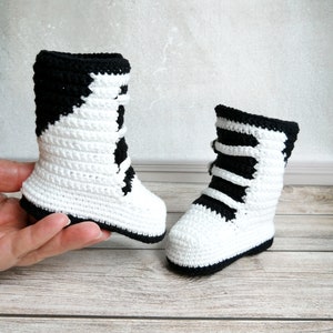 Baby motocross boots. Crochet baby white cotton boots. High boots biker. Size 10cm. Racing baby shoes. Baby boots for bike image 6