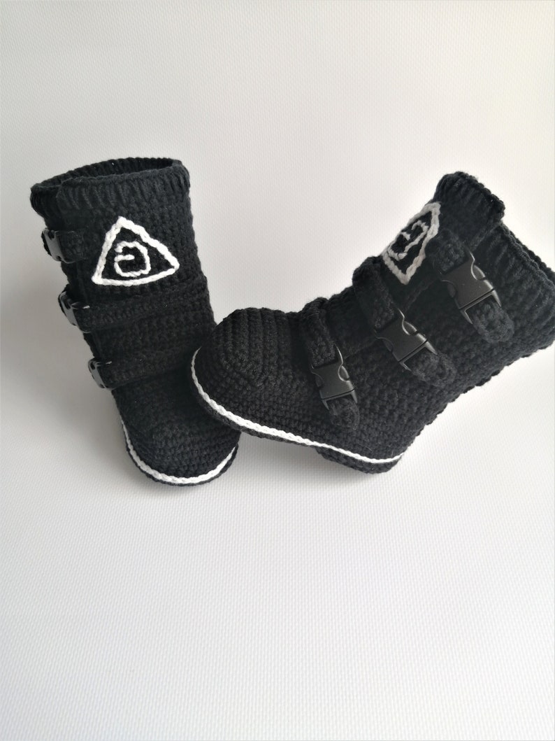 Off-road motorcycle boots for newborns. Crochet baby black cotton boots. High boots biker. Size 10cm. Racing baby shoes. Baby boots for bike image 1