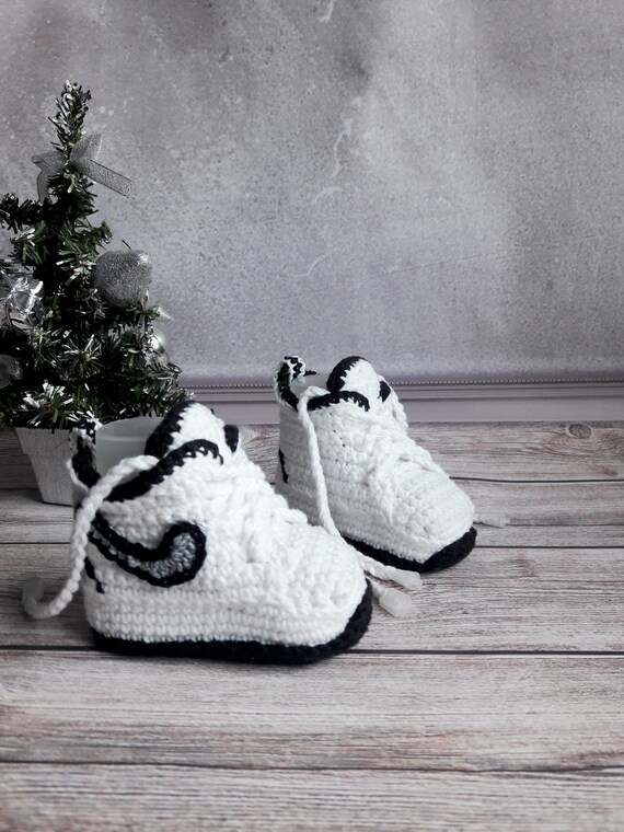 newborn baby sneakers