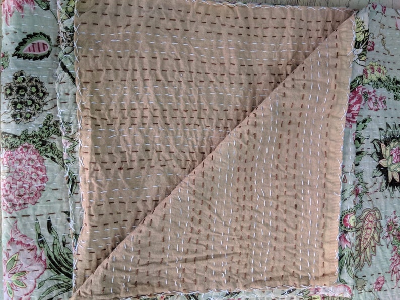 Vintage Green Floral Print Boho Kantha Throw Quilt Vintage Floral print Kantha Blanket Boho Kantha Quilt Boho Bedding Kantha