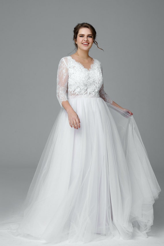 long sleeve lace wedding dress plus size