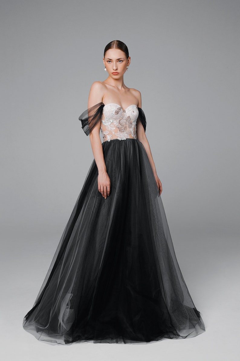 Black bridal dress Black tulle wedding dress Alternative | Etsy