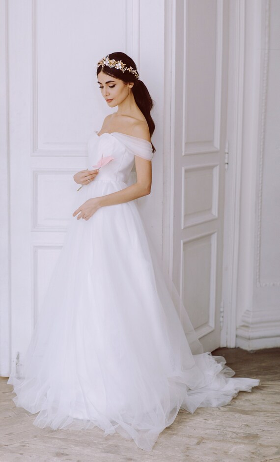 Wedding Dress Color Chart