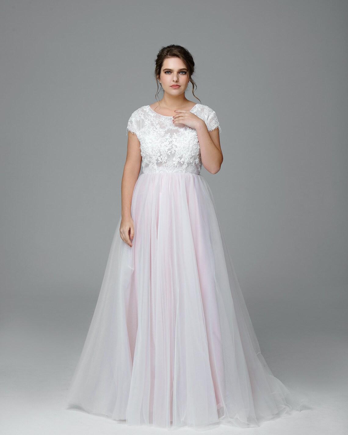Tüll Brautkleid Blush Hochzeitskleid Spitzentüll ...
