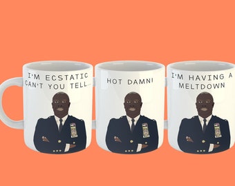 Caneca Captain Holt do Brooklyn 99 - com provérbios clássicos de Raymond Holt