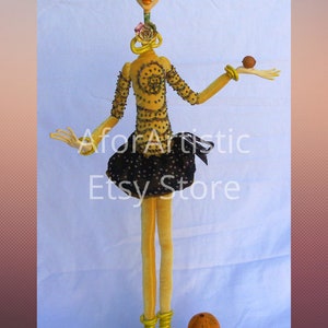 E-class - Chelsea Cheeks by Linda Hollerich, Paper Clay Artist - Etsy