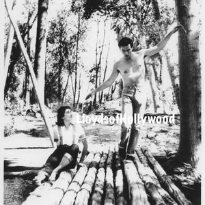 Robert Wagner Handsome Hollywood Actor  In  Jeans Handsome Hunk Bare Chest  Unique Candid Photograph 1956