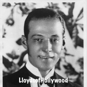 Rudolph Valentino Silent Film Icon  Smiling Rare  Photograph 1922
