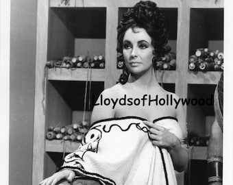 Elizabeth Taylor Nude - Etsy UK