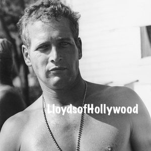 Paul Newman  Handsome Hollywood Actor  Hunk Cool Hand Luke  Candid on Set Photograph 1967