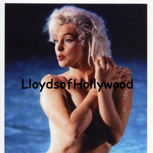 Marilyn Monroe Film condamné Quelque chose doit donner dans la piscine Candid Photographie 1962
