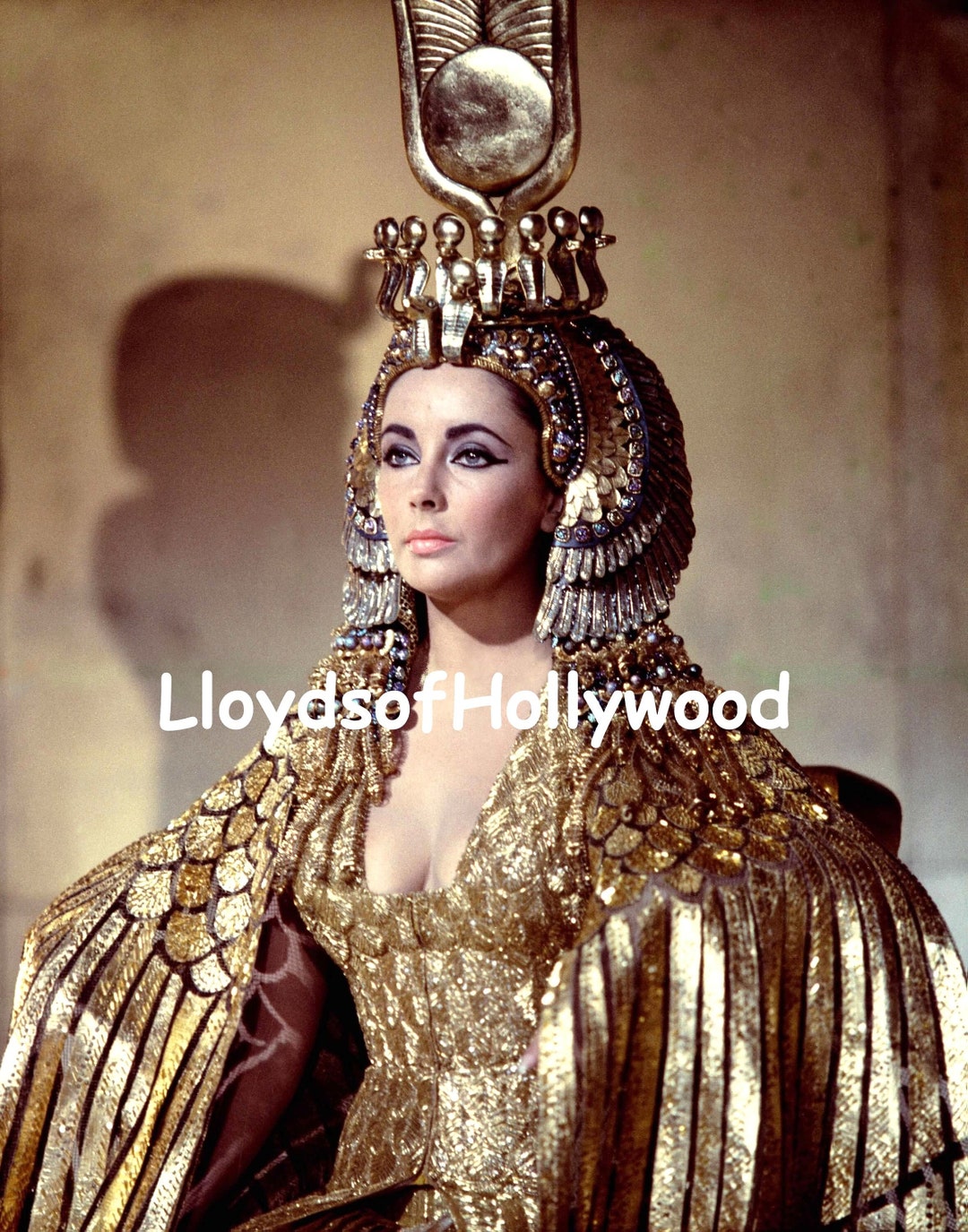 Elizabeth Taylor the Entrance Into Rome Wearing Gold Costume on Set of  Cleopatra Test Photograph 1962 - Etsy