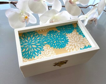 Hand painted Jewelry Box, Keepsake Box, Jewelry Box Women, Unique Gift, Holiday Gift, Jewelry Box for Girls, Gift for Teachers