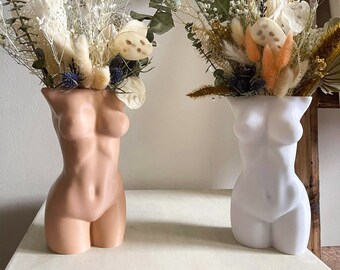 Female Dried Grasses Vase, Body Vase, Pampas Grass Vase, Boho Home Decor, Dried Flower Bouquet Vase, Gift for Lesbian, Lesbian Art Vase