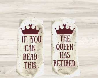 Queen Has Retired Socks Retirement Gift for her Retirement Socks Retired 2023 Retirement Party Funny Retirement Gift 65th Birthday Gift