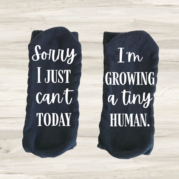 Pregnancy Gift-New Mom Gifts-Growing a Tiny Human-Mom Socks-New Mom-Mom Gift-Pregnant Mom Gift-Expecting Mom-Baby Shower Gift-Mother's Day