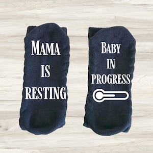 Mom to be gift Baby Shower Gift, Mama&#39;s Resting Baby In Progress Socks, Pregnancy Announcement, Pregnancy Gift, New Mom Socks New Baby Gift