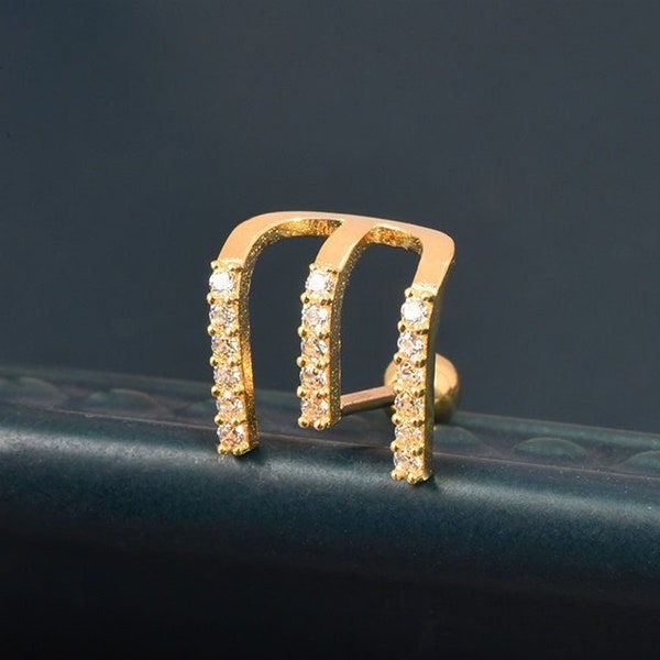 10k Solid Gold 3-prong Claw Rake Screw Post Earrings, Letter E Initial Earrings, Ball Screwbacks, Unique Earrings Women, Statement Earrings