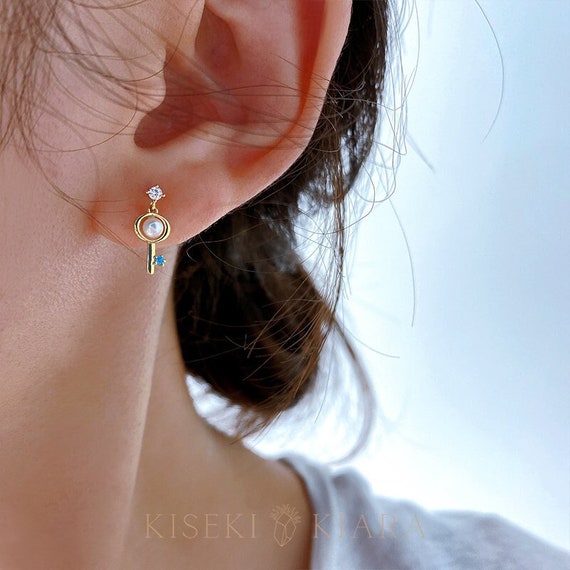 10k Solid Gold Pearl Greek Key Ball Screw Back Earrings Vintage Key Shaped Closed Back Unique Key Dangle Earrings Typewriter Key Earrings Etsy Ireland