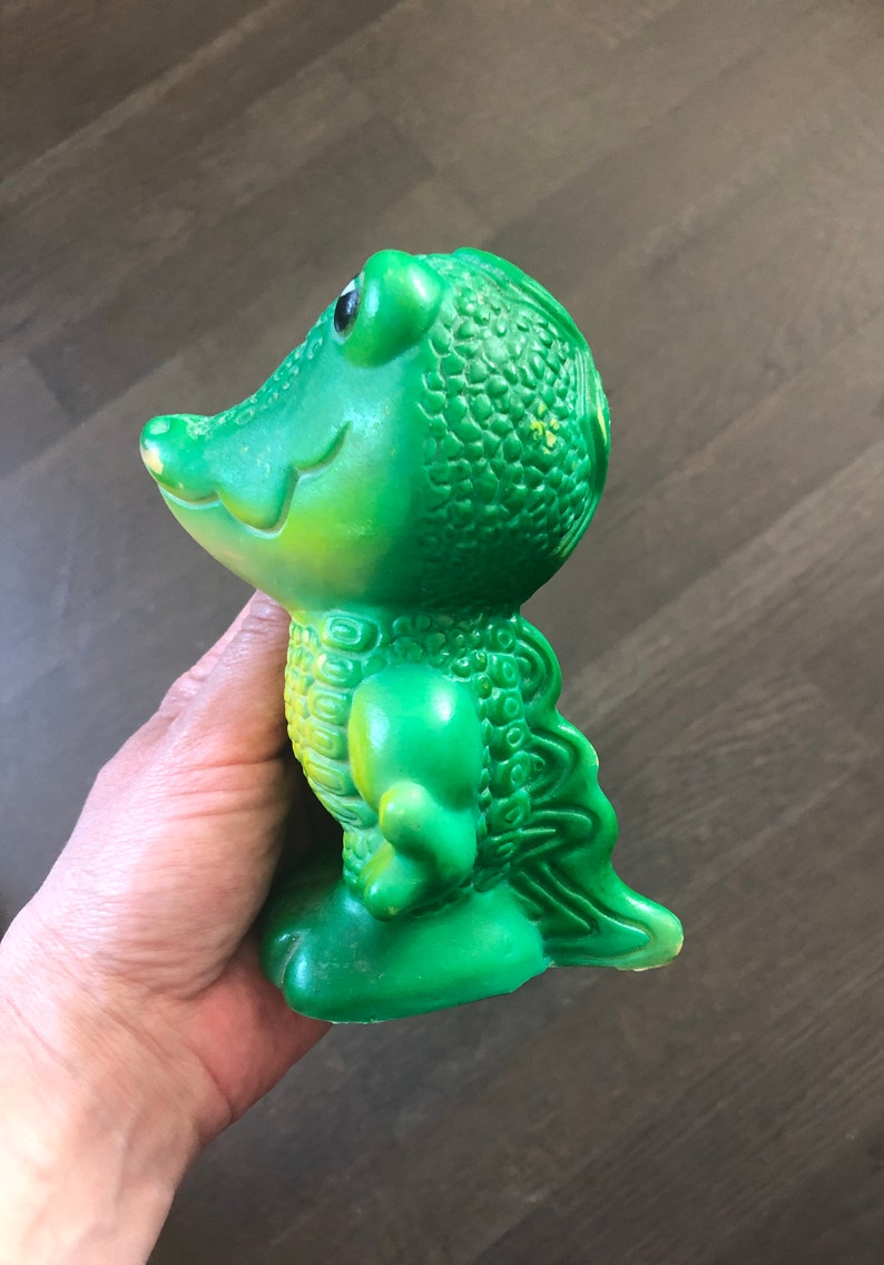ultra rare toy of the USSR. Rubber Soviet crocodile toy Unique