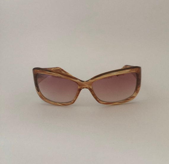 Unique glasses. Romantic glasses. Original glasses