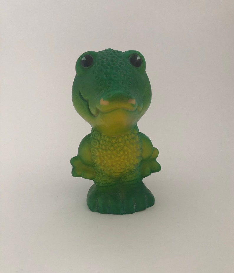 ultra rare toy of the USSR. Rubber Soviet crocodile toy Unique