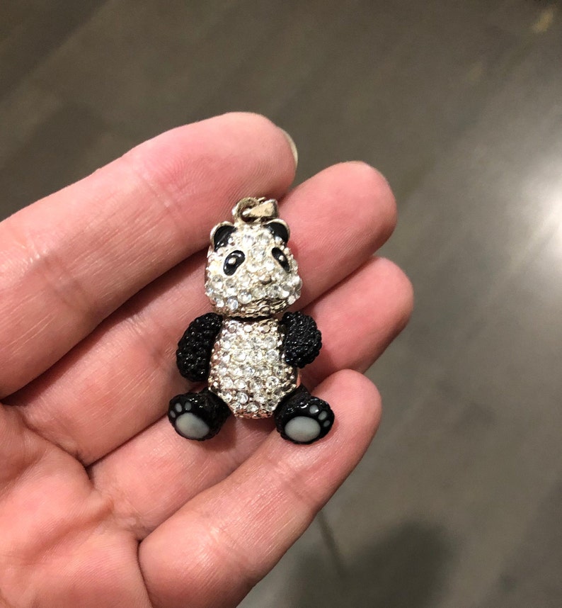 Charming pendant chain with a teddy bear and sweeping stones,romantic necklace,casual necklace.
