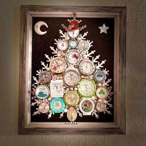 Christmas Tree, Framed Jewelry & Watches One of a Kind Art, Unique Gift, Home Decor Bild 9