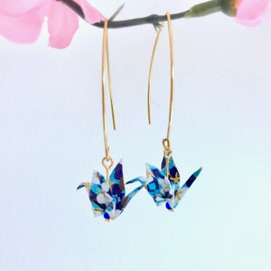 Origami paper crane, blue bird earrings, quirky V shape threader earrings, modern Japanese style, unique gift earrings, Etsy UK