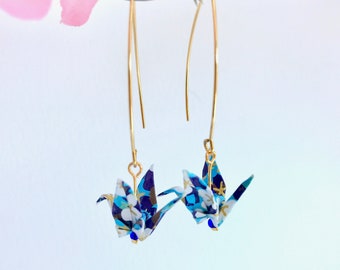 Origami paper crane, blue bird earrings, quirky V shape threader earrings, modern Japanese style, unique gift earrings, Etsy UK