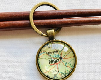 Personalised gift for him, custom upcycled map place keyring, traveller gift, teacher gift, keepsake gift, Etsy UK