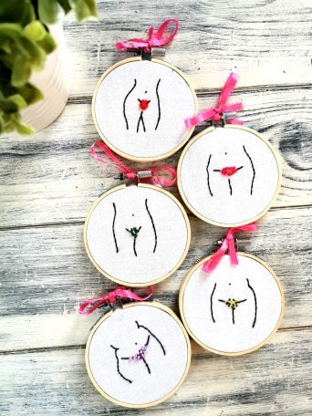 Feminist Females Beginner Embroidery Kit Set. Stitching Gift. DIY Kit.  Craft Kits for Adults. Modern Embroidery. Handmade Embroidery. 